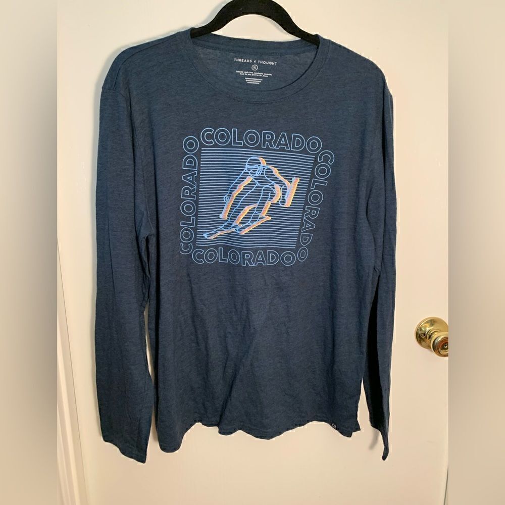 Threads 4 thoughts EUC navy blue Colorado skiing long sleeve shirt Size XL